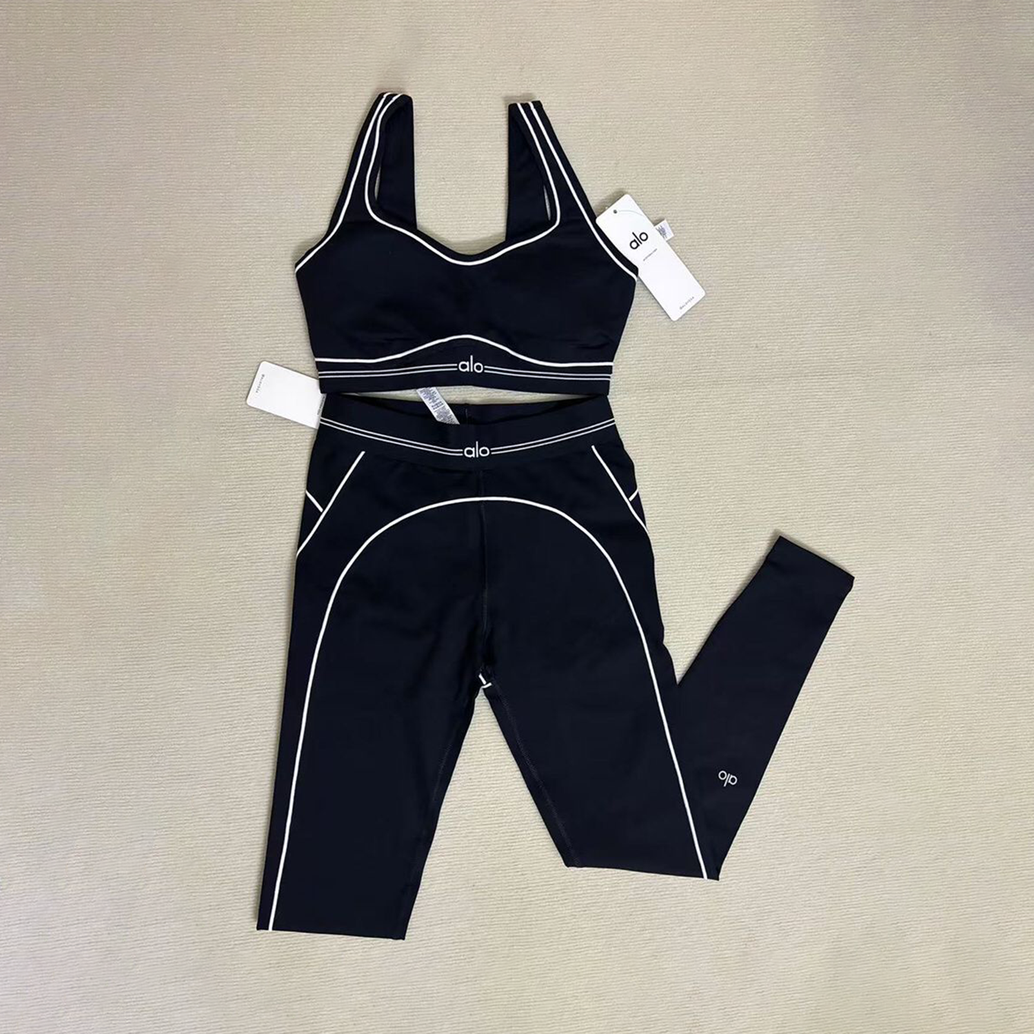 Black Color Heart Throb Legging